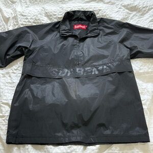 SUPREME windbreaker jacket